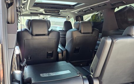 Toyota Alphard III, 2018 год, 3 950 000 рублей, 7 фотография