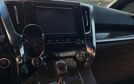 Toyota Alphard III, 2018 год, 3 950 000 рублей, 15 фотография