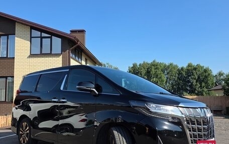 Toyota Alphard III, 2018 год, 3 950 000 рублей, 6 фотография
