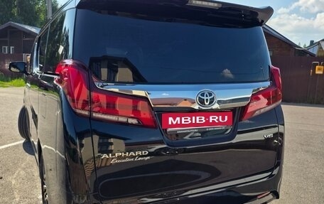 Toyota Alphard III, 2018 год, 3 950 000 рублей, 3 фотография