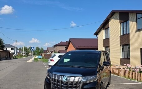 Toyota Alphard III, 2018 год, 3 950 000 рублей, 4 фотография
