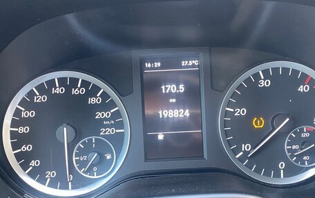 Mercedes-Benz Vito, 2015 год, 2 050 000 рублей, 9 фотография