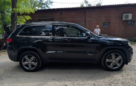 Jeep Grand Cherokee, 2013 год, 2 000 000 рублей, 2 фотография