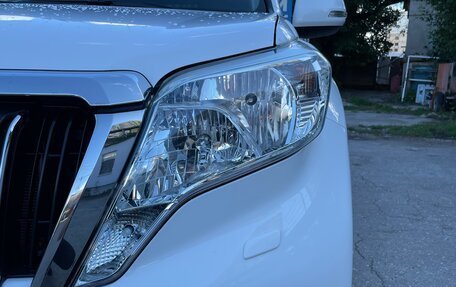 Toyota Land Cruiser Prado 150 рестайлинг 2, 2013 год, 3 700 000 рублей, 4 фотография