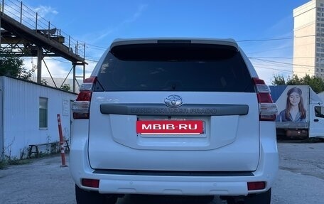 Toyota Land Cruiser Prado 150 рестайлинг 2, 2013 год, 3 700 000 рублей, 10 фотография