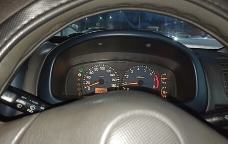 Suzuki Swift II, 2000 год, 345 000 рублей, 2 фотография