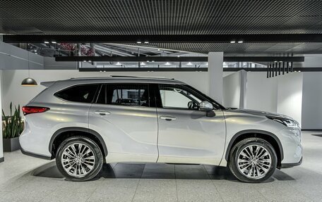 Toyota Highlander, 2026 год, 5 690 000 рублей, 3 фотография