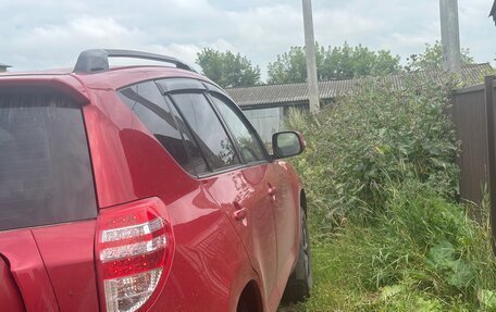 Toyota RAV4, 2011 год, 1 200 000 рублей, 1 фотография