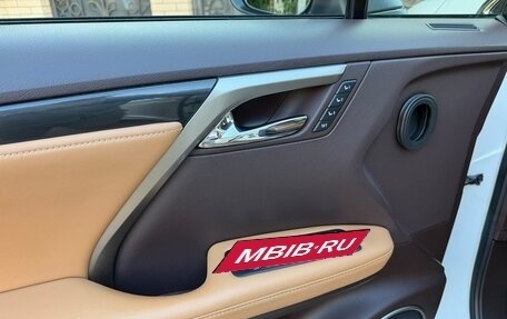 Lexus RX IV рестайлинг, 2016 год, 3 590 000 рублей, 15 фотография