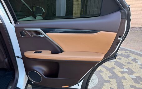 Lexus RX IV рестайлинг, 2016 год, 3 590 000 рублей, 34 фотография
