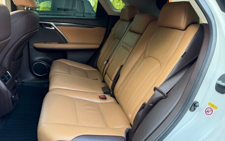 Lexus RX IV рестайлинг, 2016 год, 3 590 000 рублей, 29 фотография