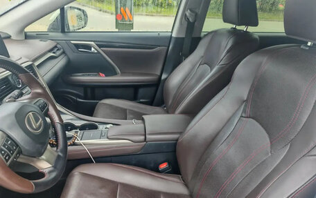 Lexus RX IV рестайлинг, 2021 год, 4 699 999 рублей, 7 фотография