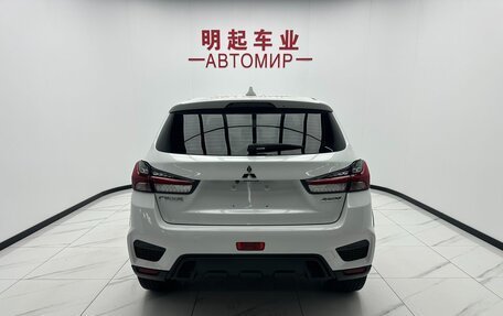 Mitsubishi ASX I рестайлинг, 2022 год, 1 650 000 рублей, 11 фотография