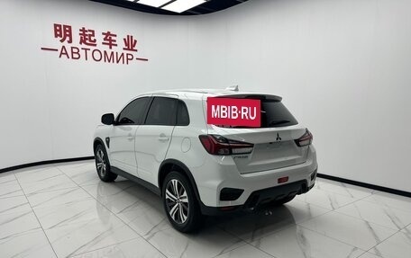Mitsubishi ASX I рестайлинг, 2022 год, 1 650 000 рублей, 3 фотография