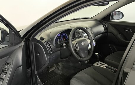Hyundai Elantra V, 2010 год, 500 000 рублей, 8 фотография