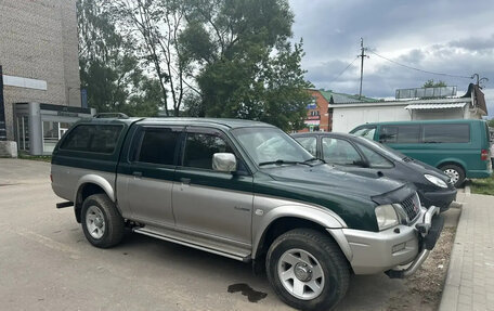 Mitsubishi L200 III рестайлинг, 2004 год, 850 000 рублей, 3 фотография