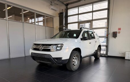 Renault Duster I рестайлинг, 2019 год, 1 000 000 рублей, 3 фотография