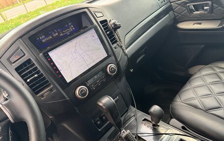 Mitsubishi Pajero IV, 2006 год, 1 080 000 рублей, 5 фотография