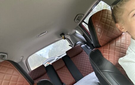 Toyota RAV4, 2011 год, 1 200 000 рублей, 6 фотография