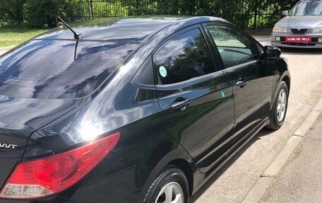 Hyundai Accent IV, 2011 год, 760 000 рублей, 2 фотография