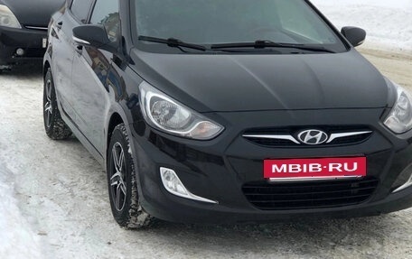 Hyundai Accent IV, 2011 год, 760 000 рублей, 10 фотография