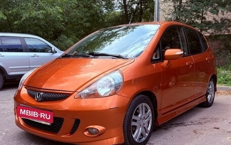Honda Jazz I рестайлинг, 2008 год, 600 000 рублей, 2 фотография