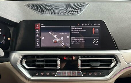 BMW 3 серия, 2019 год, 3 100 000 рублей, 16 фотография