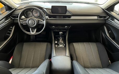 Mazda 6, 2022 год, 2 300 000 рублей, 10 фотография