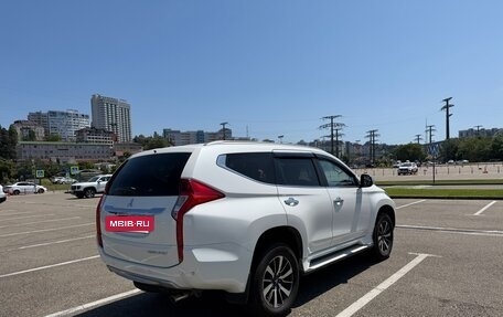 Mitsubishi Pajero Sport III рестайлинг, 2017 год, 3 150 000 рублей, 4 фотография
