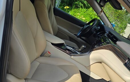 Toyota Camry, 2019 год, 2 900 000 рублей, 5 фотография