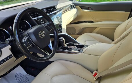 Toyota Camry, 2019 год, 2 900 000 рублей, 7 фотография