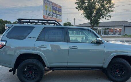 Toyota 4Runner V, 2021 год, 6 900 000 рублей, 5 фотография