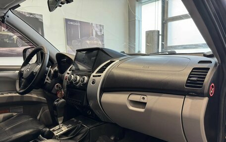 Mitsubishi Pajero Sport II рестайлинг, 2014 год, 1 990 000 рублей, 19 фотография