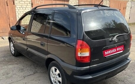 Opel Zafira A рестайлинг, 2002 год, 500 000 рублей, 8 фотография
