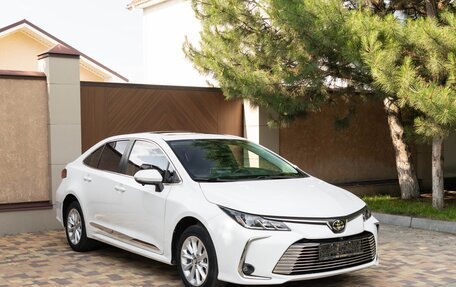 Toyota Corolla, 2022 год, 1 740 000 рублей, 8 фотография