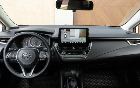 Toyota Corolla, 2022 год, 1 740 000 рублей, 15 фотография