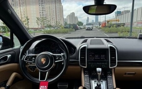 Porsche Cayenne III, 2015 год, 4 700 000 рублей, 7 фотография
