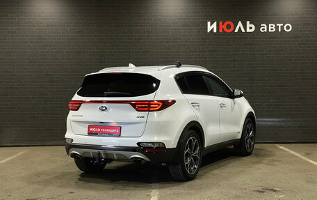 KIA Sportage IV рестайлинг, 2018 год, 2 400 000 рублей, 5 фотография