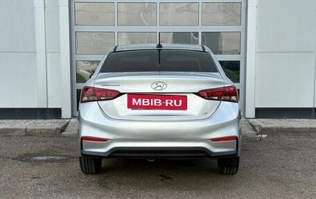 Hyundai Solaris II рестайлинг, 2019 год, 1 050 000 рублей, 4 фотография