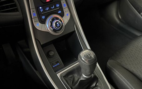 Hyundai Elantra V, 2013 год, 880 000 рублей, 16 фотография