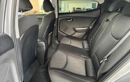 Hyundai Elantra V, 2013 год, 880 000 рублей, 23 фотография