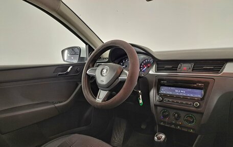 Skoda Rapid I, 2014 год, 890 000 рублей, 15 фотография