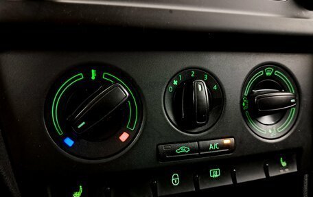 Skoda Rapid I, 2014 год, 890 000 рублей, 19 фотография