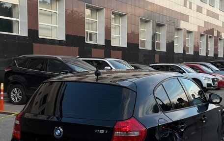 BMW 1 серия, 2011 год, 915 000 рублей, 2 фотография