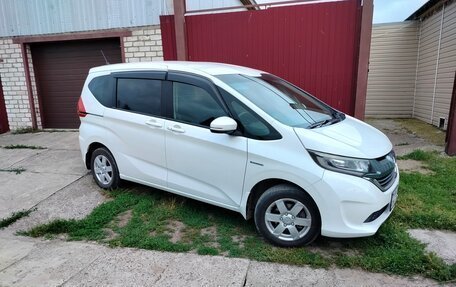 Honda Freed II, 2017 год, 1 670 000 рублей, 3 фотография