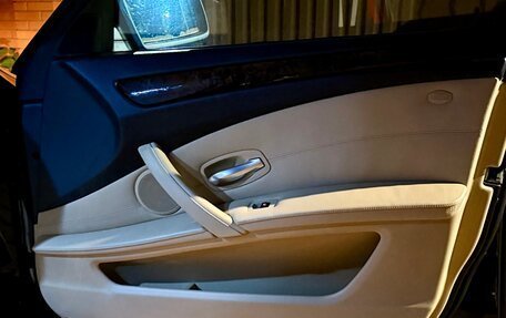 BMW 5 серия, 2008 год, 1 050 000 рублей, 15 фотография