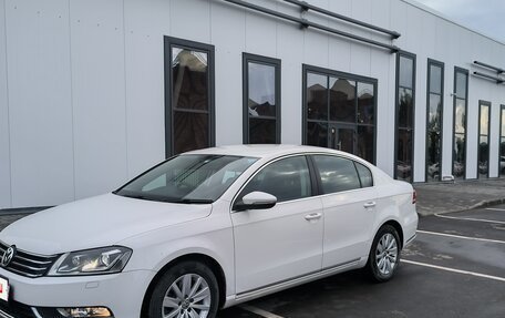 Volkswagen Passat B7, 2013 год, 1 170 000 рублей, 9 фотография