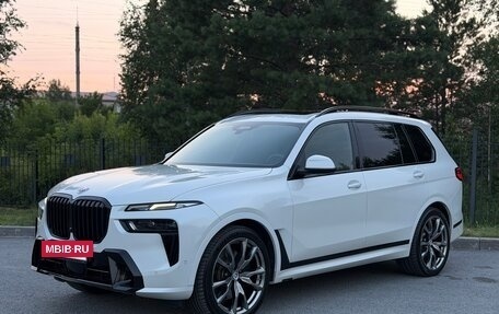 BMW X7, 2022 год, 11 100 000 рублей, 3 фотография