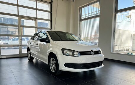 Volkswagen Polo VI (EU Market), 2011 год, 500 000 рублей, 1 фотография