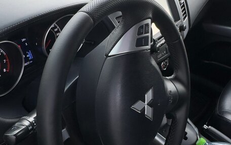Mitsubishi Outlander III рестайлинг 3, 2011 год, 1 190 000 рублей, 6 фотография